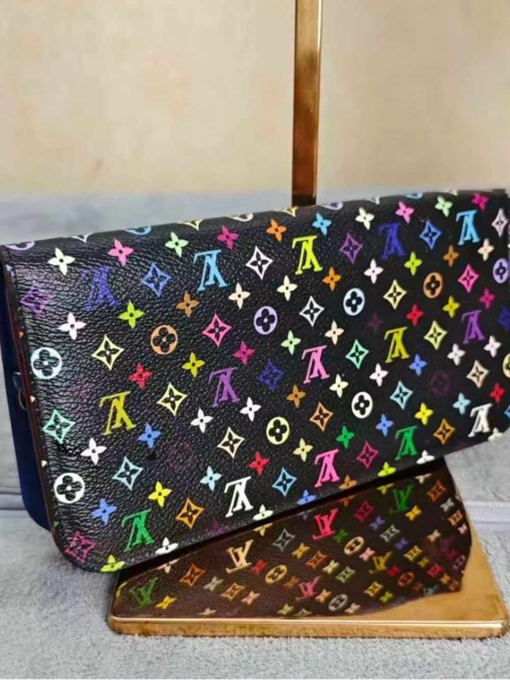 Louis Vuitton Takashi Murakami wallet with rare blue interior - Picture 2 of 4